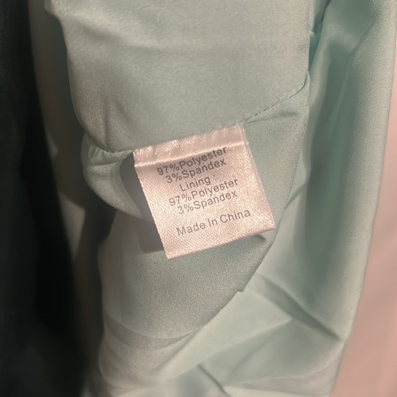 Sea Grove Pierce Dress - Picture 8 of 12